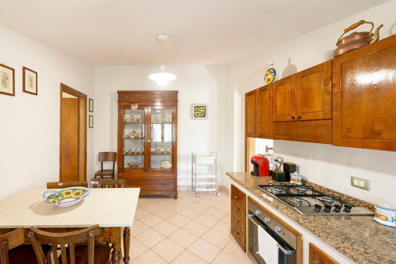 Casa Vacanze San Vittorino Gubbio Bagian luar foto