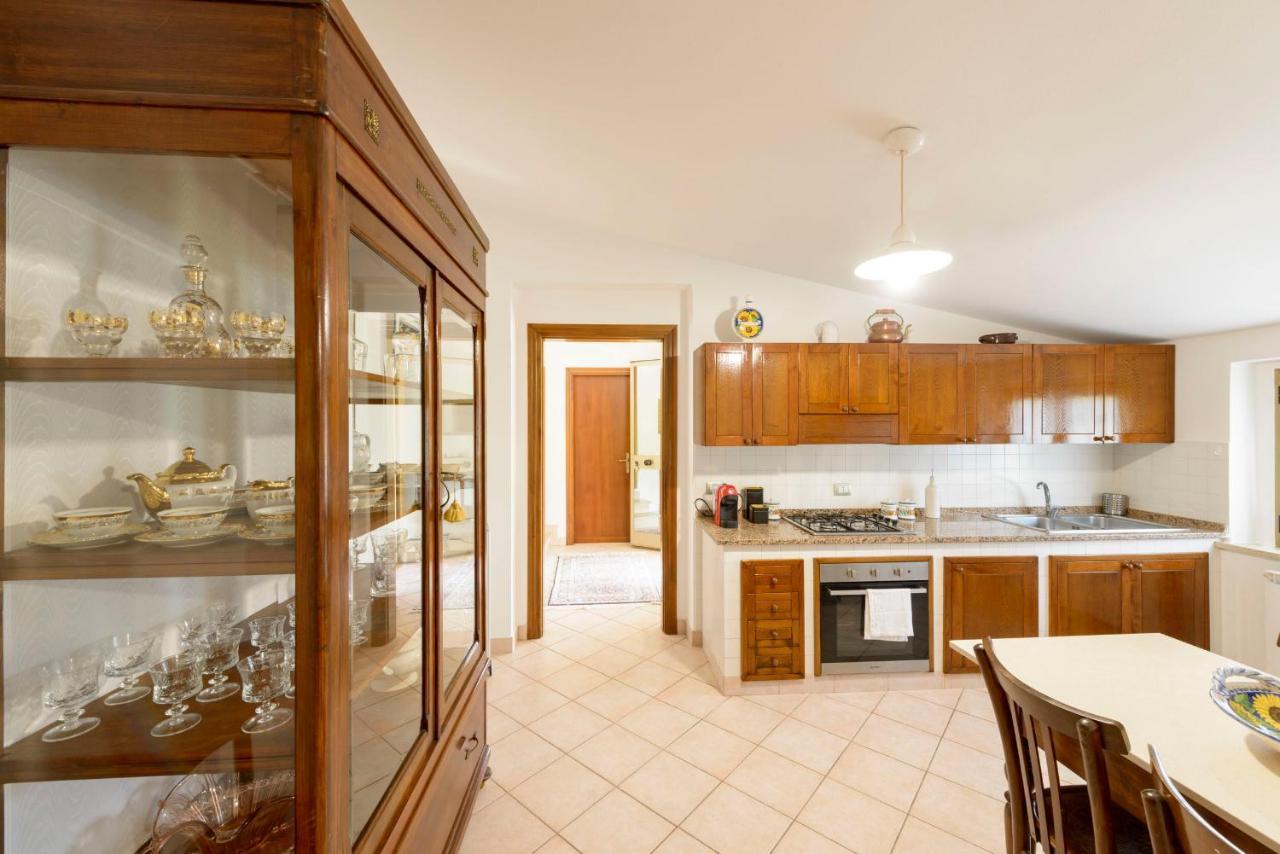 Casa Vacanze San Vittorino Gubbio Bagian luar foto