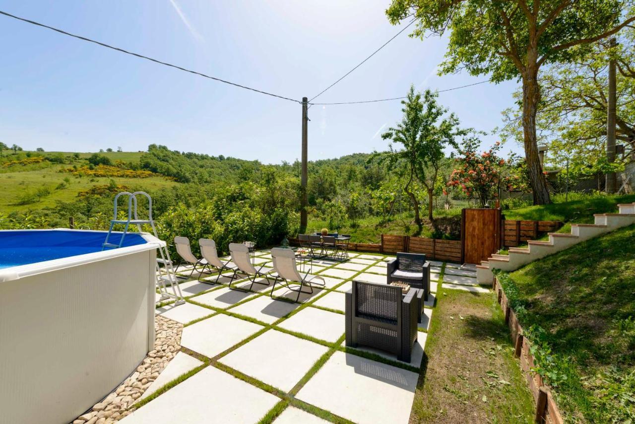 Casa Vacanze San Vittorino Gubbio Bagian luar foto