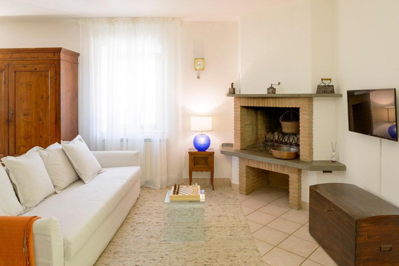 Casa Vacanze San Vittorino Gubbio Bagian luar foto
