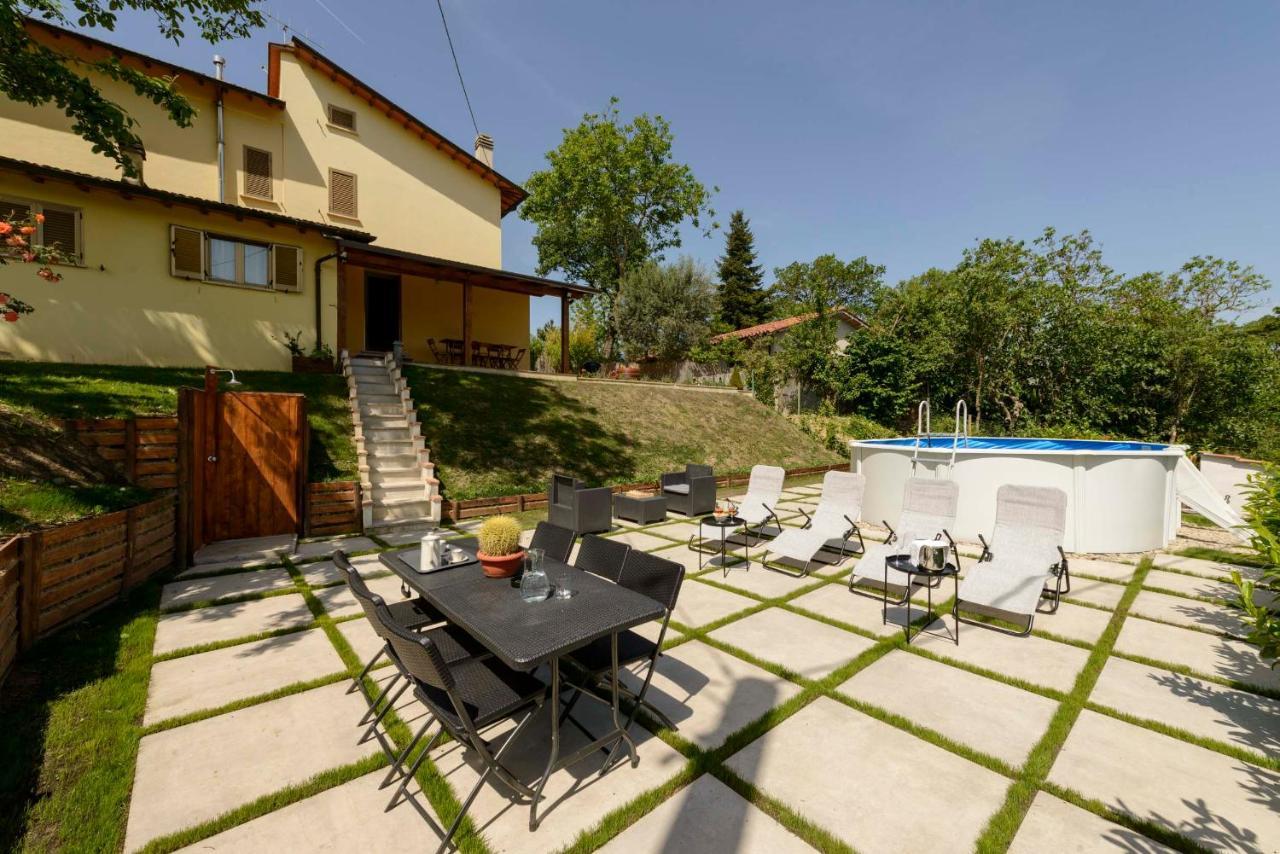 Casa Vacanze San Vittorino Gubbio Bagian luar foto