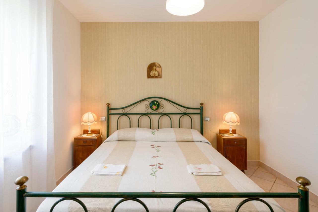 Casa Vacanze San Vittorino Gubbio Bagian luar foto