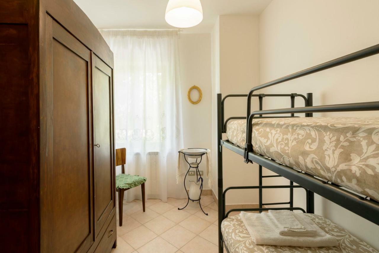 Casa Vacanze San Vittorino Gubbio Bagian luar foto